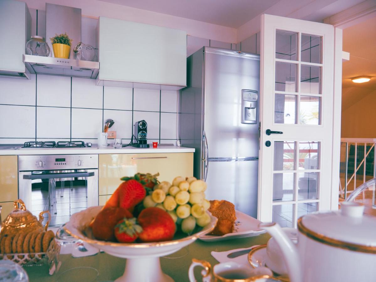 Sea Apartment & Pool 2 Palermo Dış mekan fotoğraf