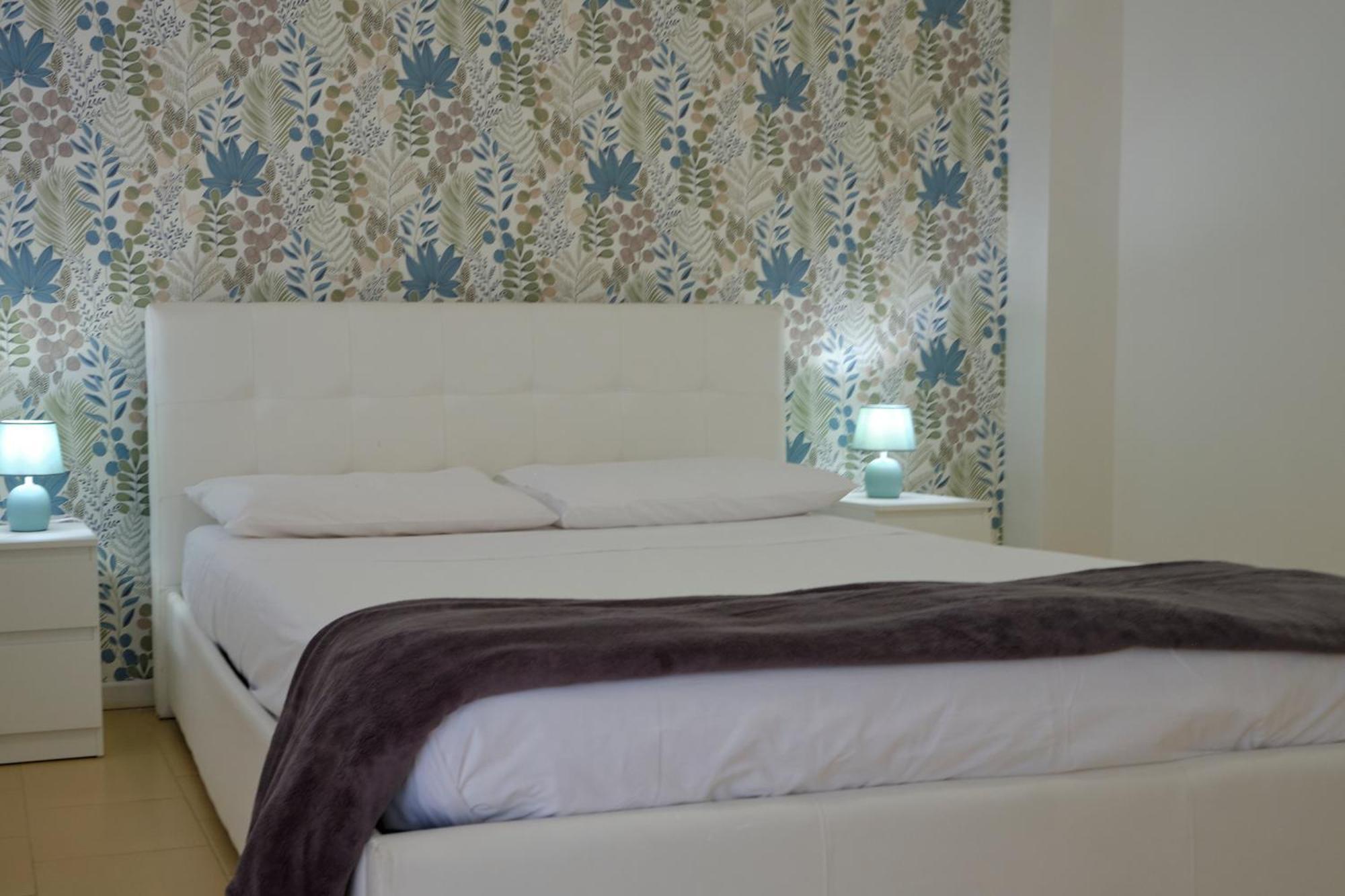 Sea Apartment & Pool 2 Palermo Dış mekan fotoğraf