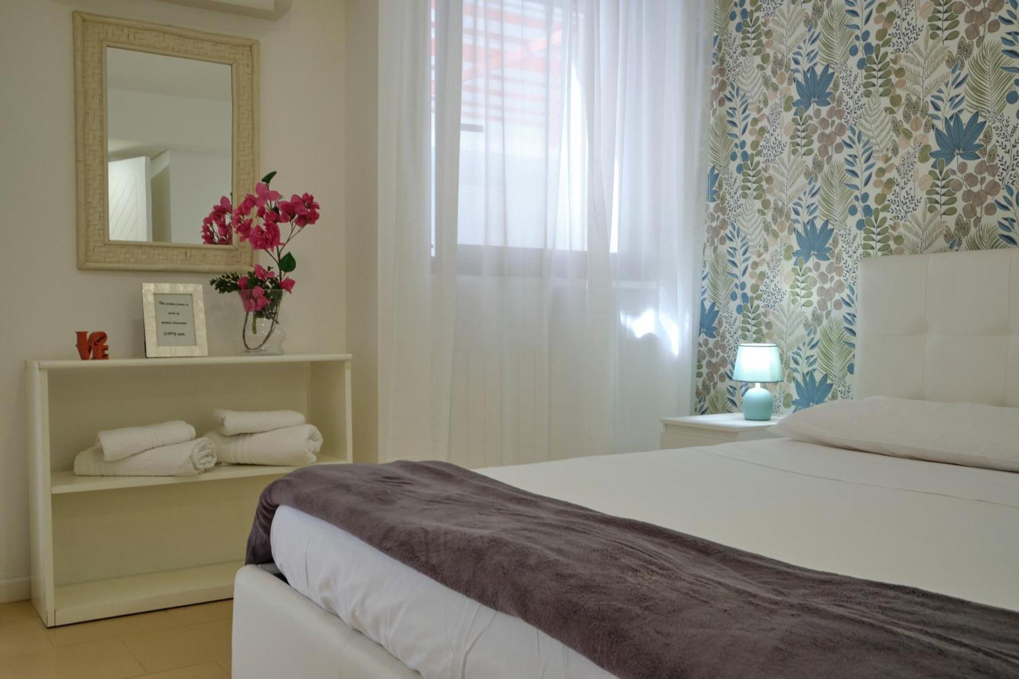 Sea Apartment & Pool 2 Palermo Dış mekan fotoğraf